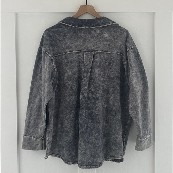 JANE + DELANCEY Acid Wash Button Down Shirt Jacket Shacket Size 1X - Picture 3 of 8